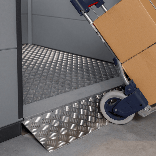 Telluria Double Door Access Ramp Aluminium - Vendra Outdoors